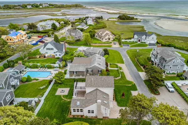 200 Sixth Avenue, West Hyannisport, MA 02672