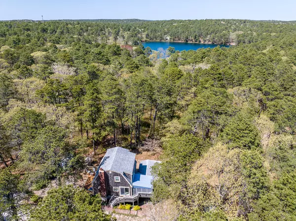 Wellfleet, MA 02667,40 Georges Way