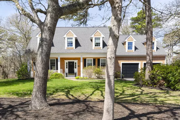 Chatham, MA 02633,331 Riverview Drive