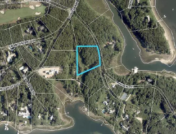 Osterville, MA 02655,30 Indian Trail