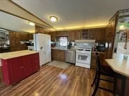Wareham, MA 02571,74 Kimberly Court