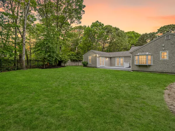 West Yarmouth, MA 02673,9 Cogswell Path