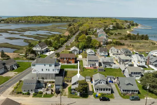 Pocasset, MA 02559,5 Spurr Road