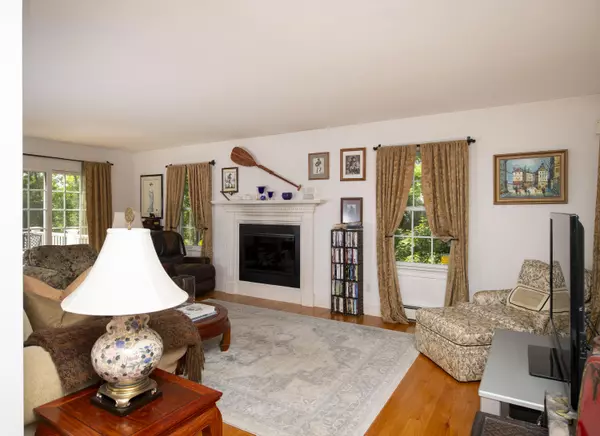 West Barnstable, MA 02668,2181 Service Road