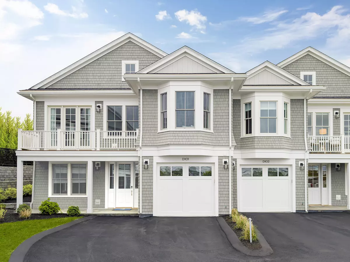 Woods Hole, MA 02543,533 Woods Hole Road #D101