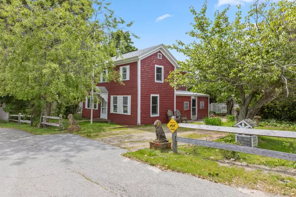 Provincetown, MA 02657,22 Browne Street