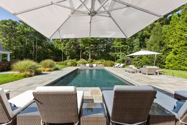 Osterville, MA 02655,440 Grand Island Drive