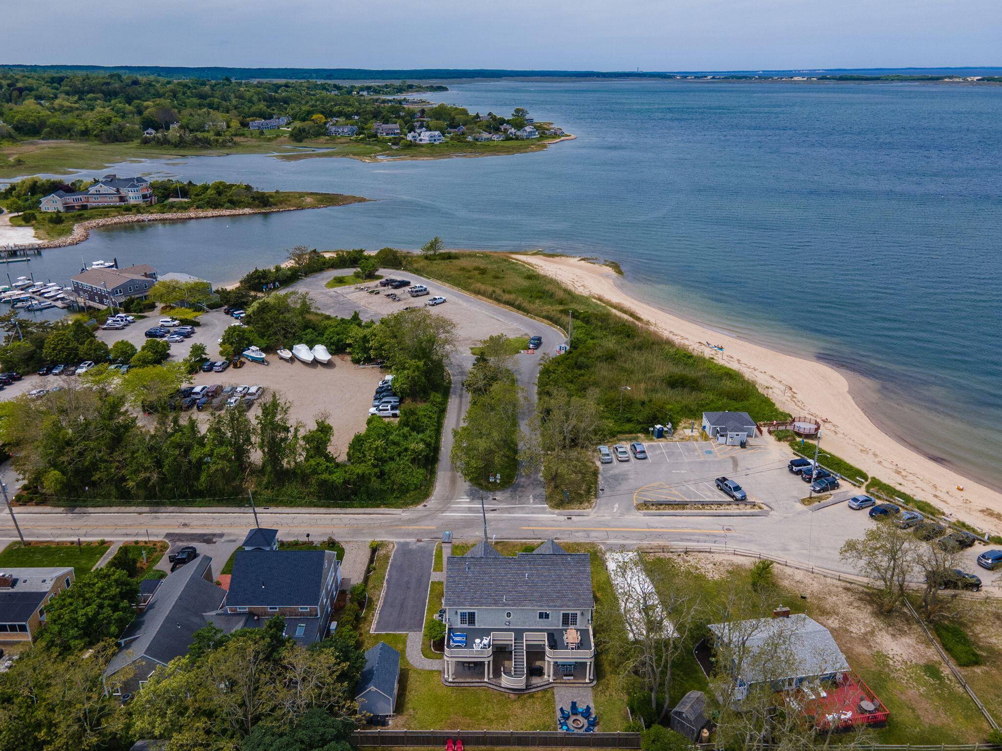 Barnstable, MA 02630,306 Millway