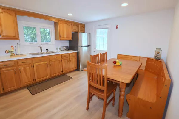 South Dennis, MA 02660,25 Skerry Road