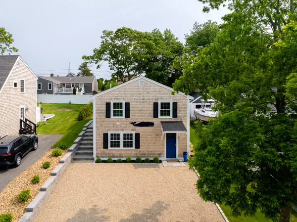 Sandwich, MA 02563,33 Dexter Avenue