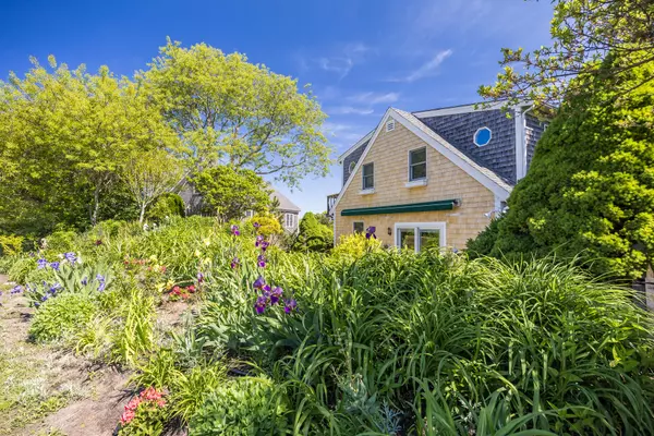 20 Conwell Street #Unit 4, Provincetown, MA 02657