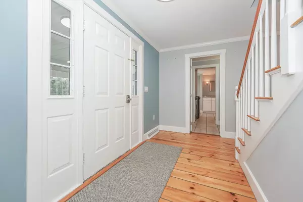 Centerville, MA 02632,240 Oak Street