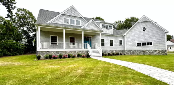lot 487 Menauhant Road, East Falmouth, MA 02536