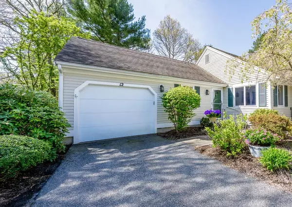 12 Kettle Lane, Mashpee, MA 02649