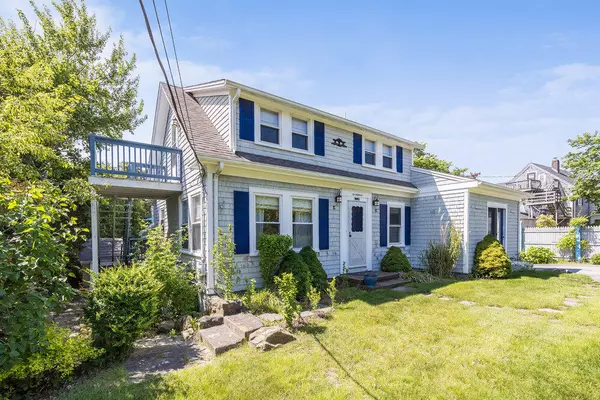 281 Gosnold Street, Hyannis, MA 02601