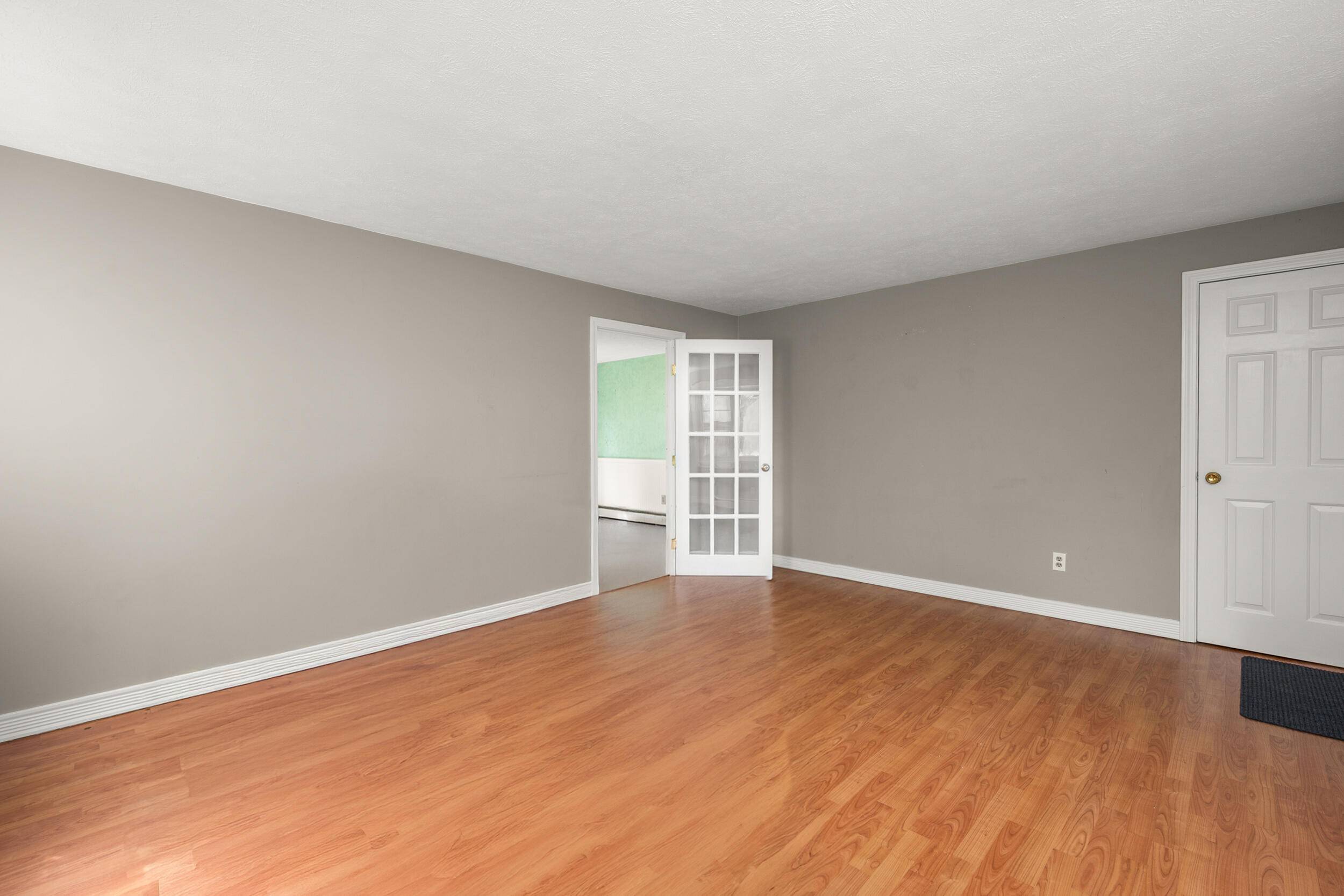 East Falmouth, MA 02536,32 Jamie Lane