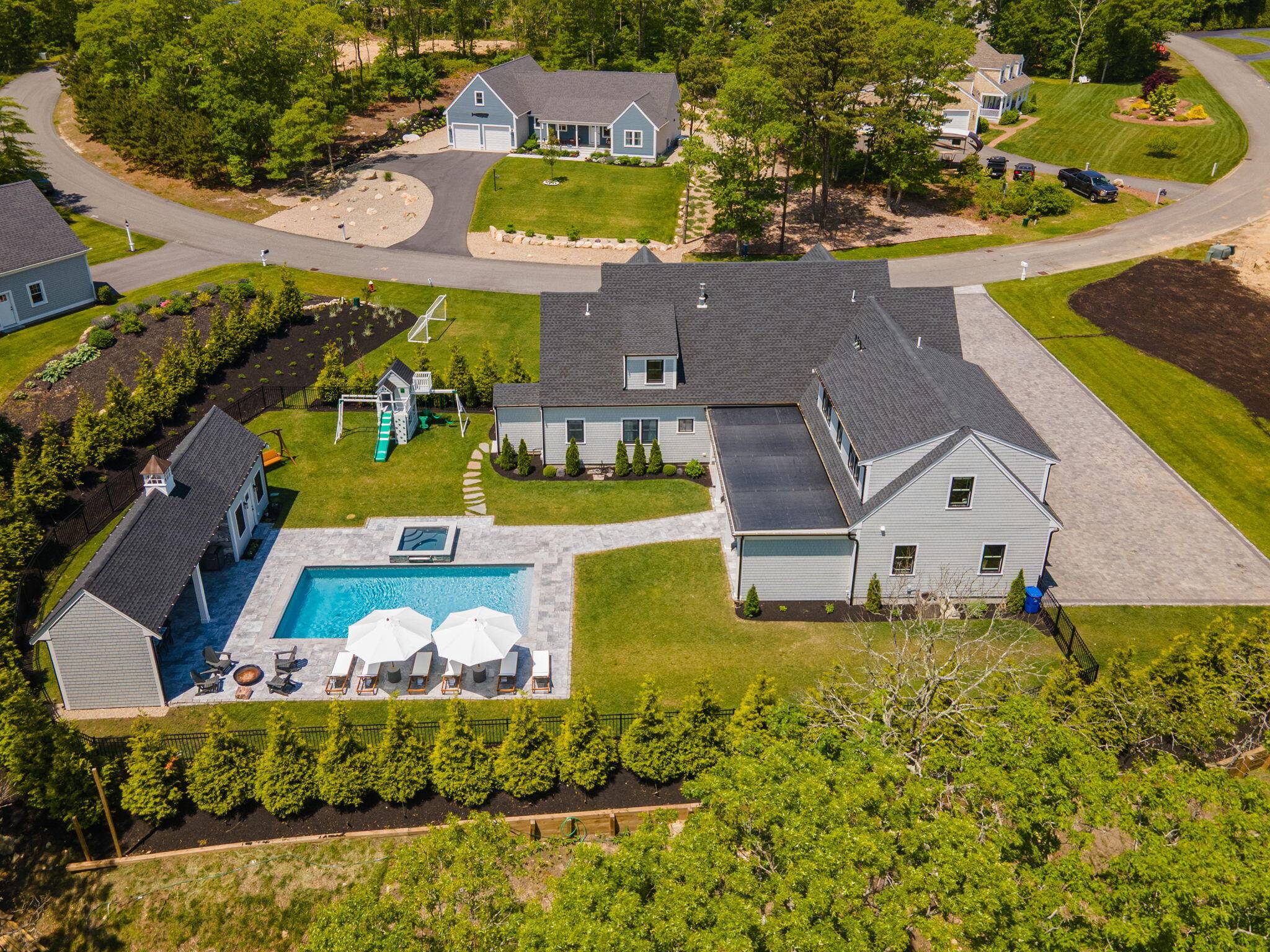 Yarmouth Port, MA 02675,83 Sisters Circle