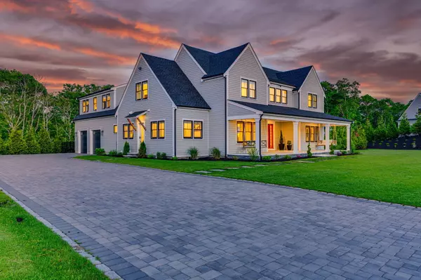 83 Sisters Circle, Yarmouth Port, MA 02675