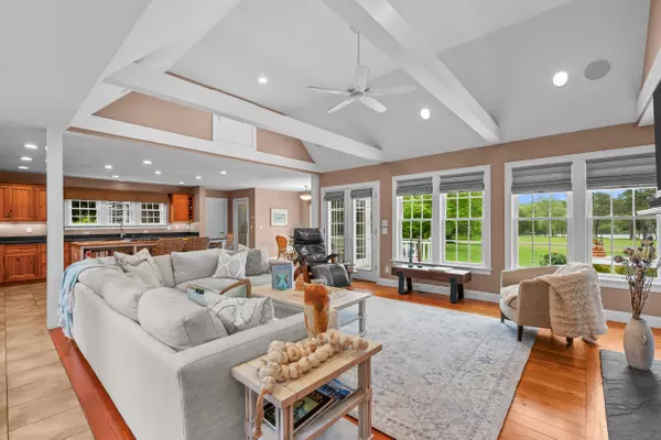 West Barnstable, MA 02668,350 Plum Street
