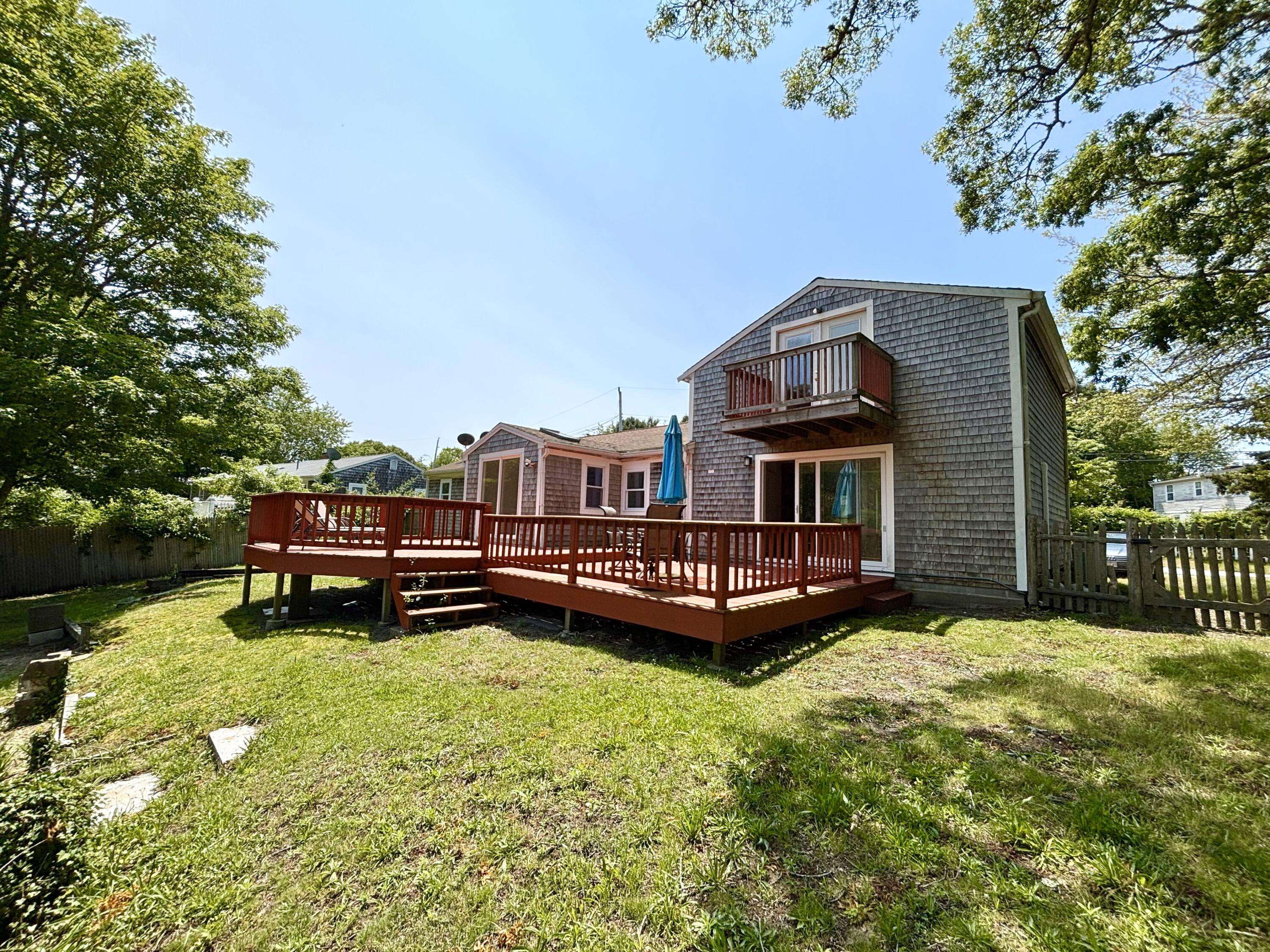 South Yarmouth, MA 02664,12 Amelia Way