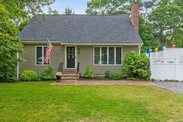 East Wareham, MA 02538,22 Rickey Lane