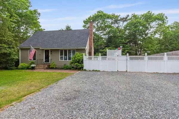 East Wareham, MA 02538,22 Rickey Lane