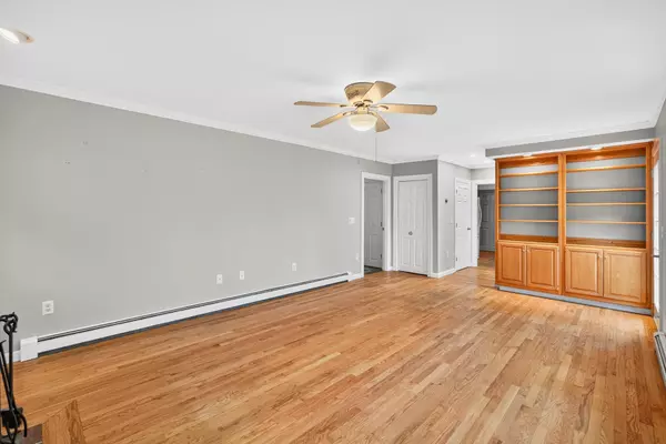 Brewster, MA 02631,43 Owl Pond Road