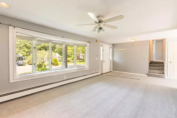 East Falmouth, MA 02536,49 Broken Bow Lane