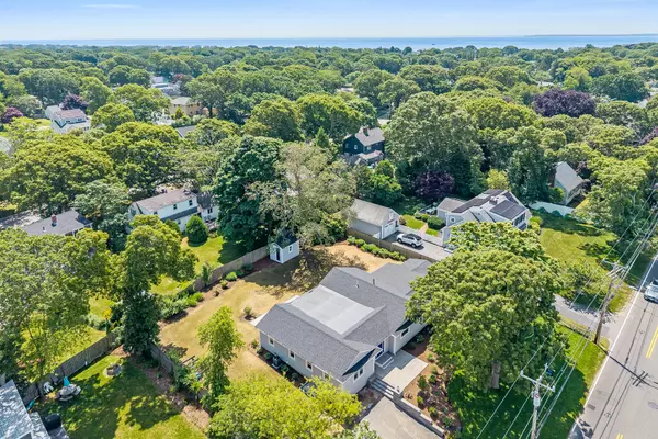 Falmouth, MA 02540,50 Falmouth Heights Road