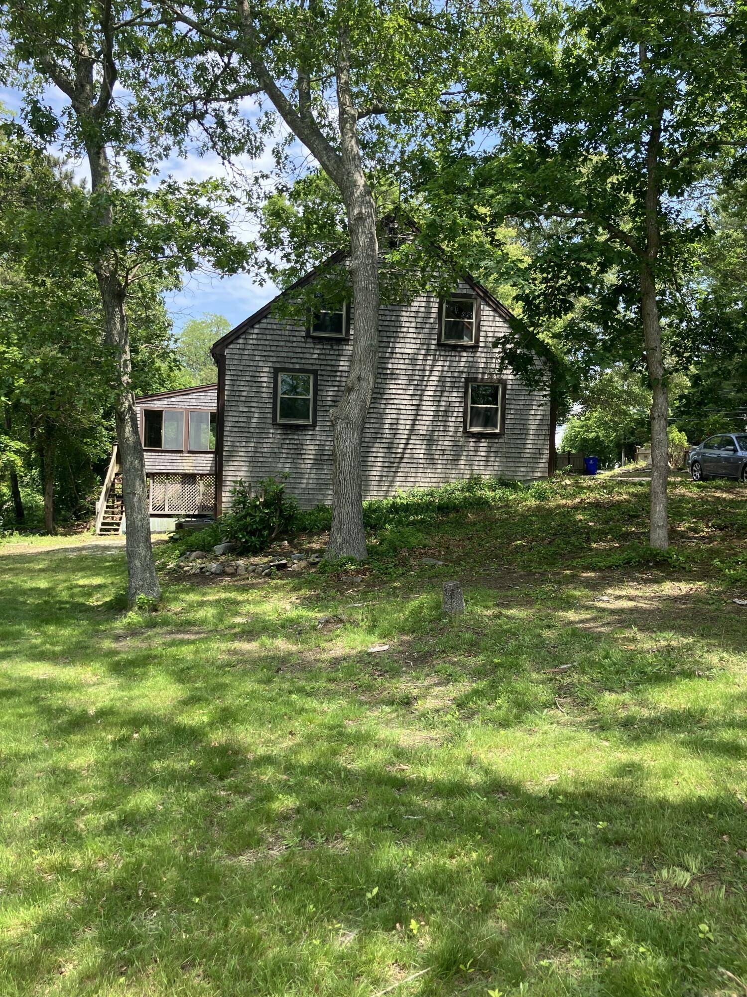 Pocasset, MA 02559,1094 County Road