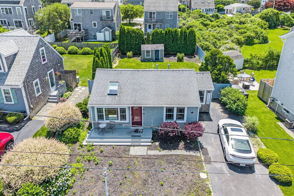 Sandwich, MA 02563,2 Feake Avenue
