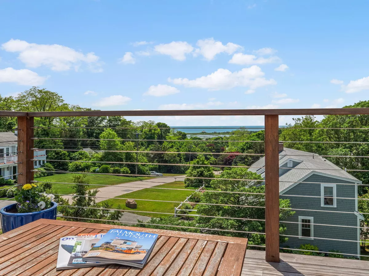 Falmouth, MA 02540,50 View Crest Drive