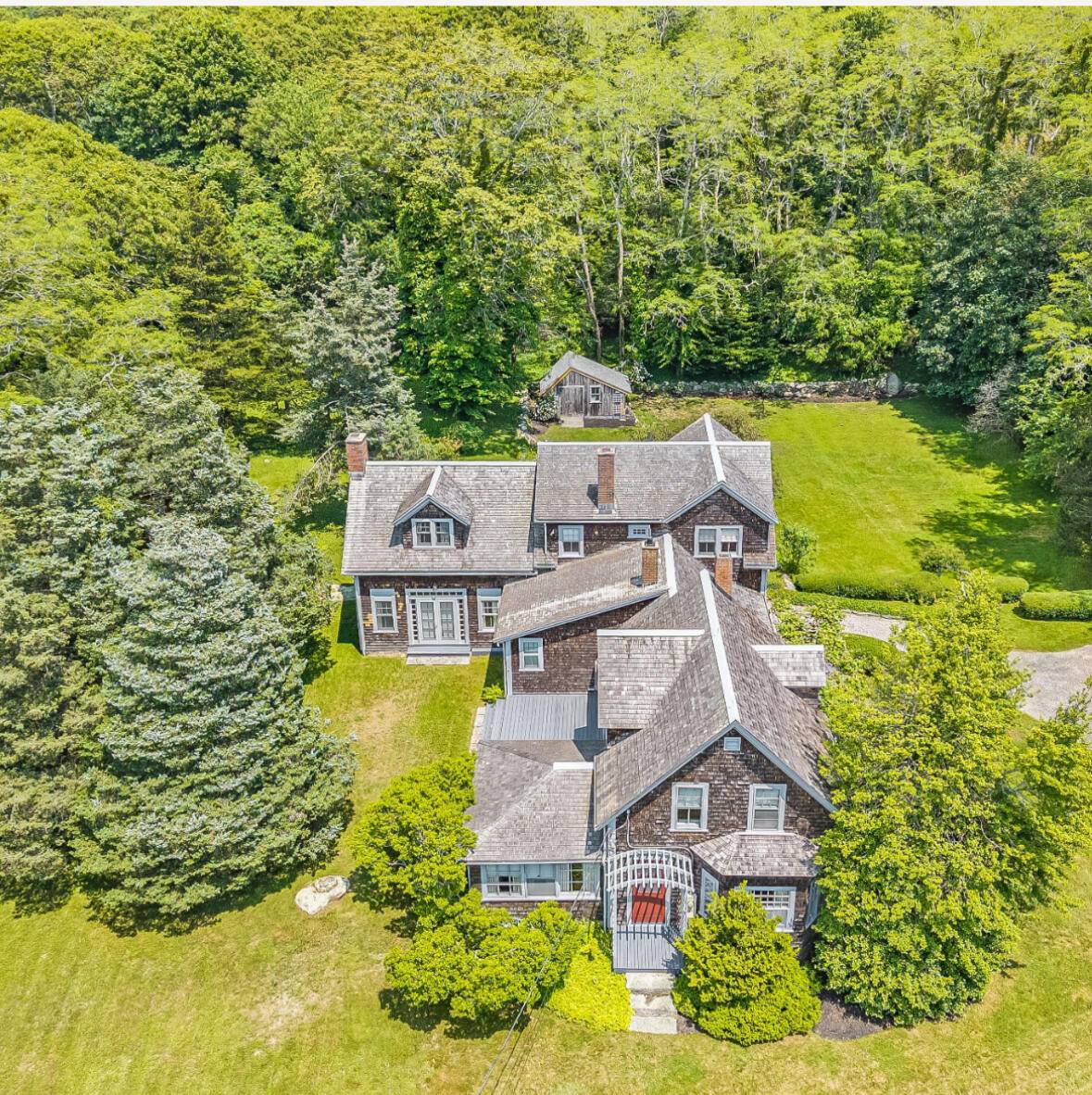 275 W Falmouth Highway, Falmouth, MA 02540
