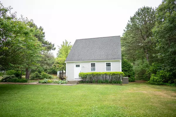 Eastham, MA 02642,10 Kellies Path