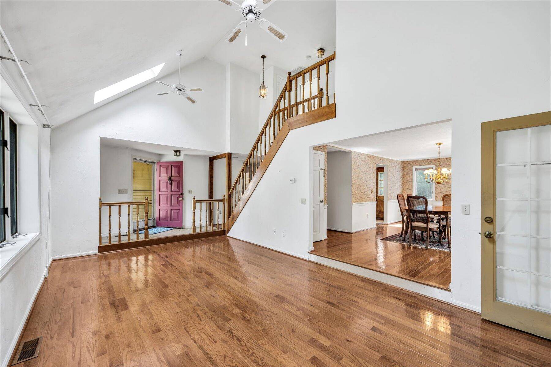 Mashpee, MA 02649,9 North Way