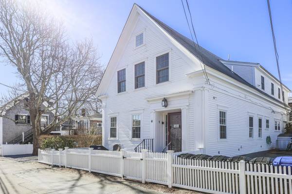 4 Franklin Street #Unit 1, Provincetown, MA 02657