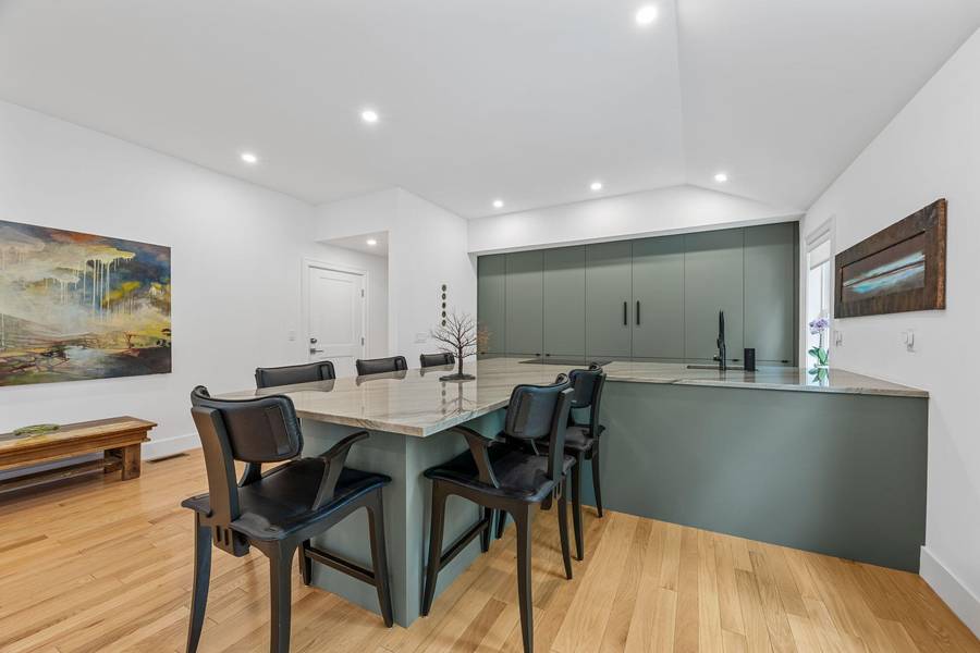 18 Old Campground Road, Harwich, MA 02645