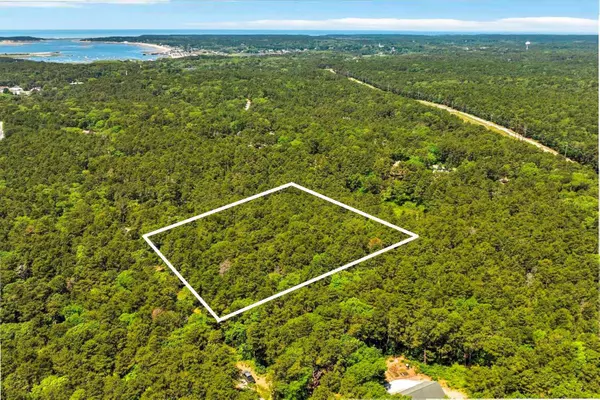 175 Delphi Path, Wellfleet, MA 02667