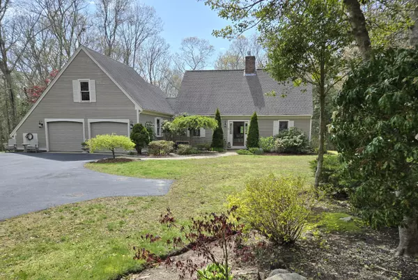 50 Hane Road, Marstons Mills, MA 02648