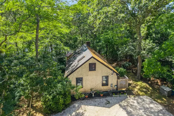 50 Piper Lane, Eastham, MA 02642