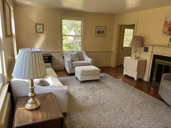 Orleans, MA 02653,2 Shell Lane