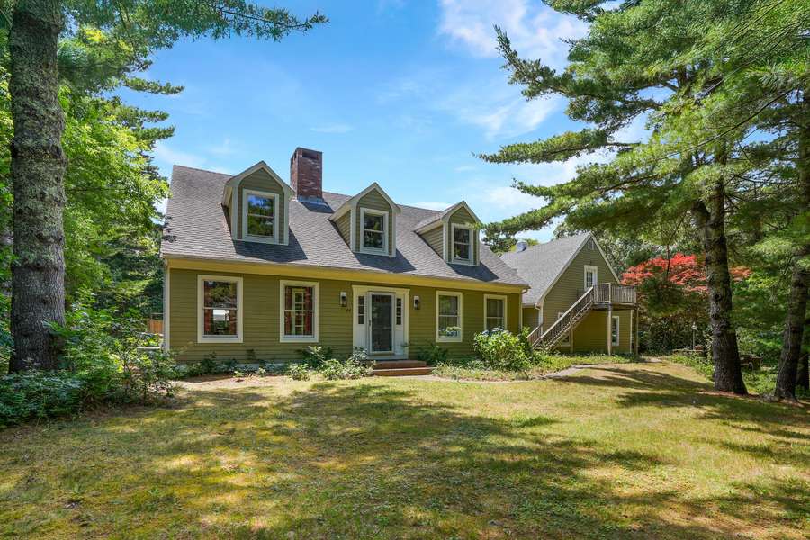 44 Tiffany Drive, Oak Bluffs, MA 02557