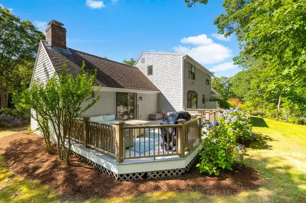 Brewster, MA 02631,12 Skaket Way