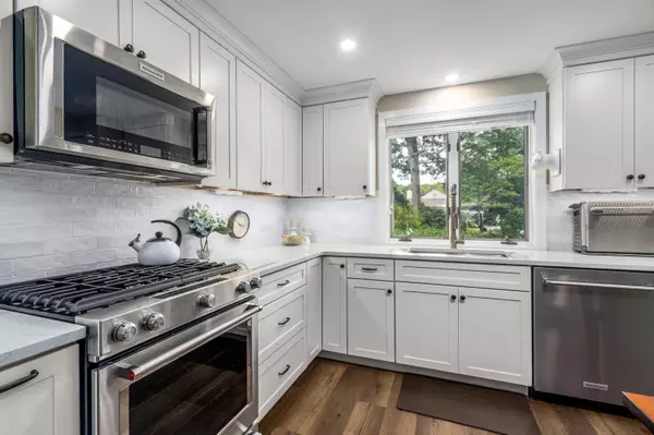 Mashpee, MA 02649,3 Niblick Lane
