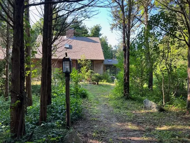 Eastham, MA 02642,10 Hemenway Court
