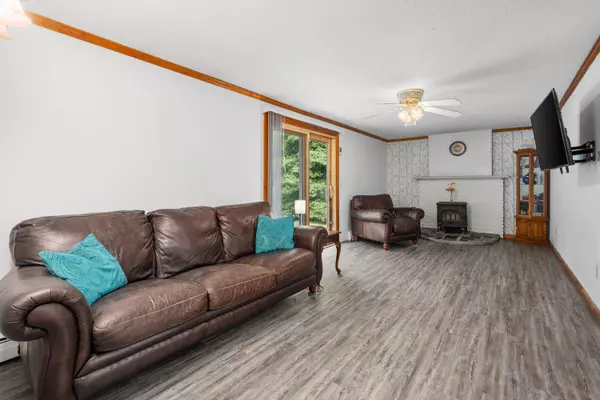 Forestdale, MA 02644,31 Artisan Way