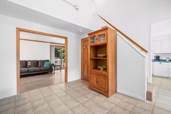 Forestdale, MA 02644,31 Artisan Way