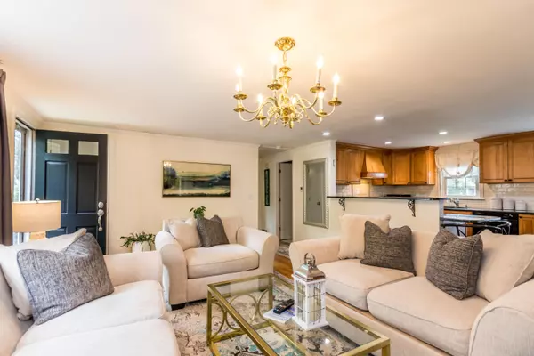 West Yarmouth, MA 02673,15 Mirror Brook Road