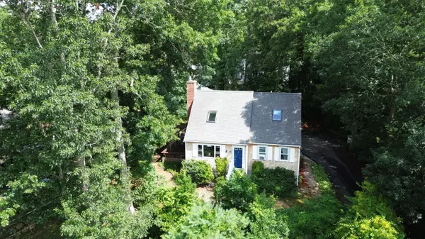 59 Whitecaps Drive, East Falmouth, MA 02536
