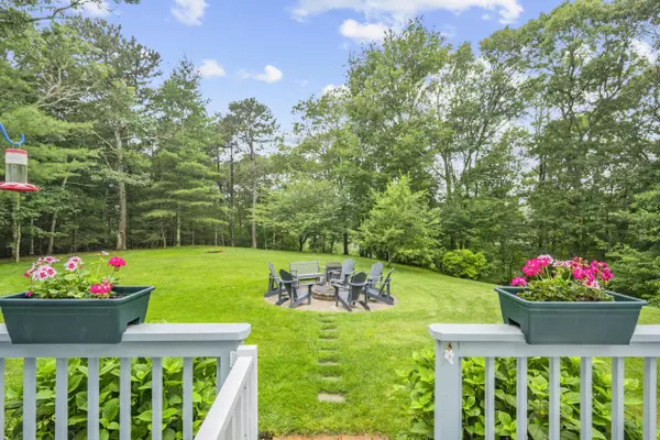 Waquoit, MA 02536,95 Red Brook Road